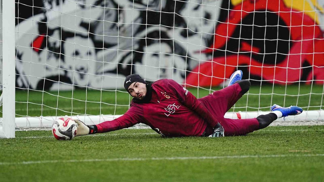 Okan Buruk yönetiminde tempo yükseldi: Galatasaray’da kupa provası