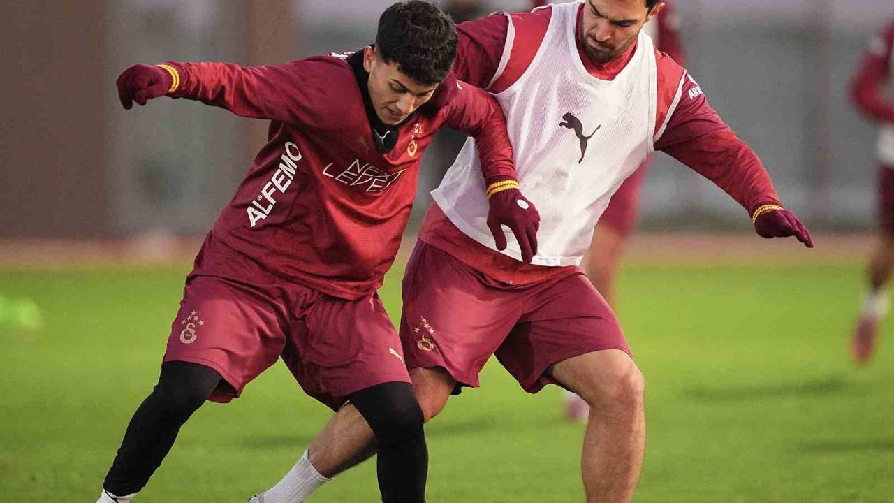 Galatasaray, Süper Kupa yarı finali öncesi hazırlıklarını sürdürüyor