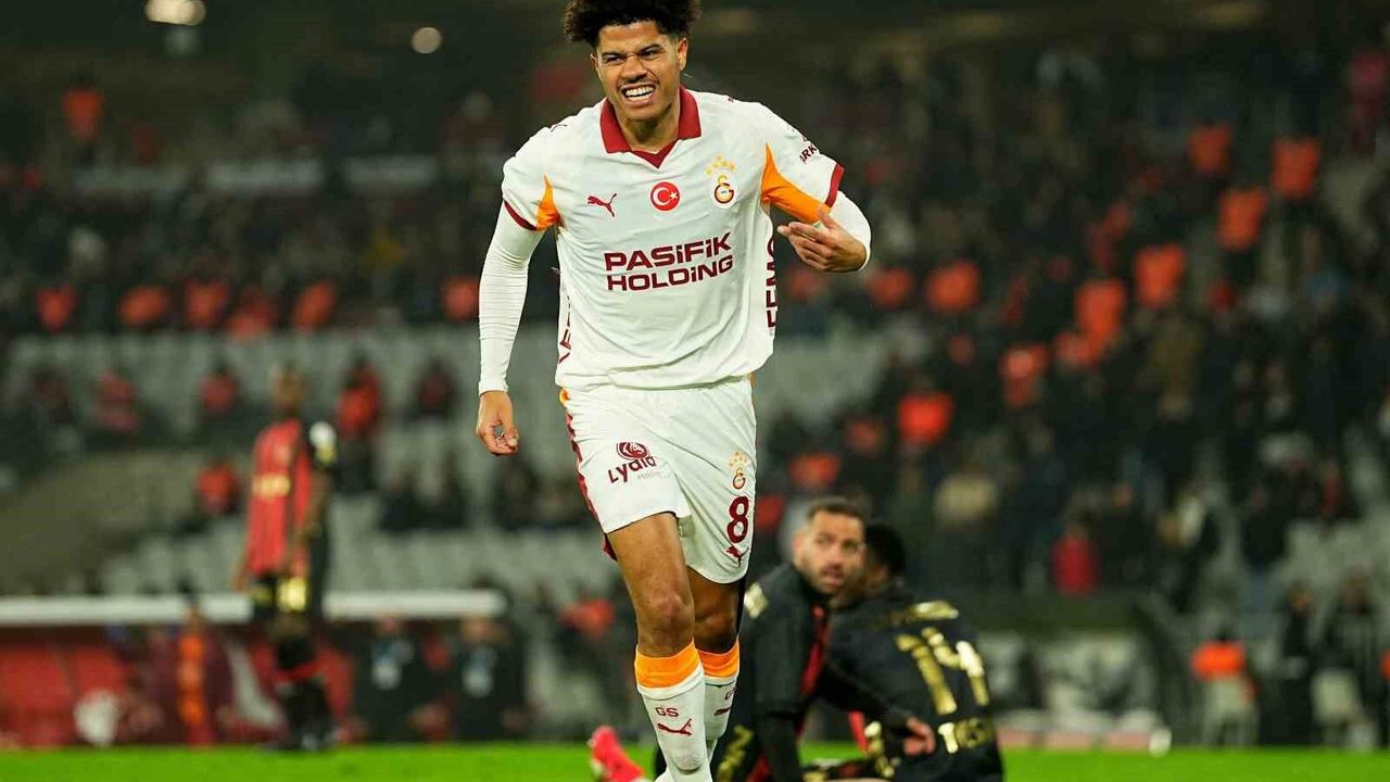 Galatasaray’da Gabriel Sara’dan Çifte Gol: Sezon Gol Sayısını 4’e Yükseltti
