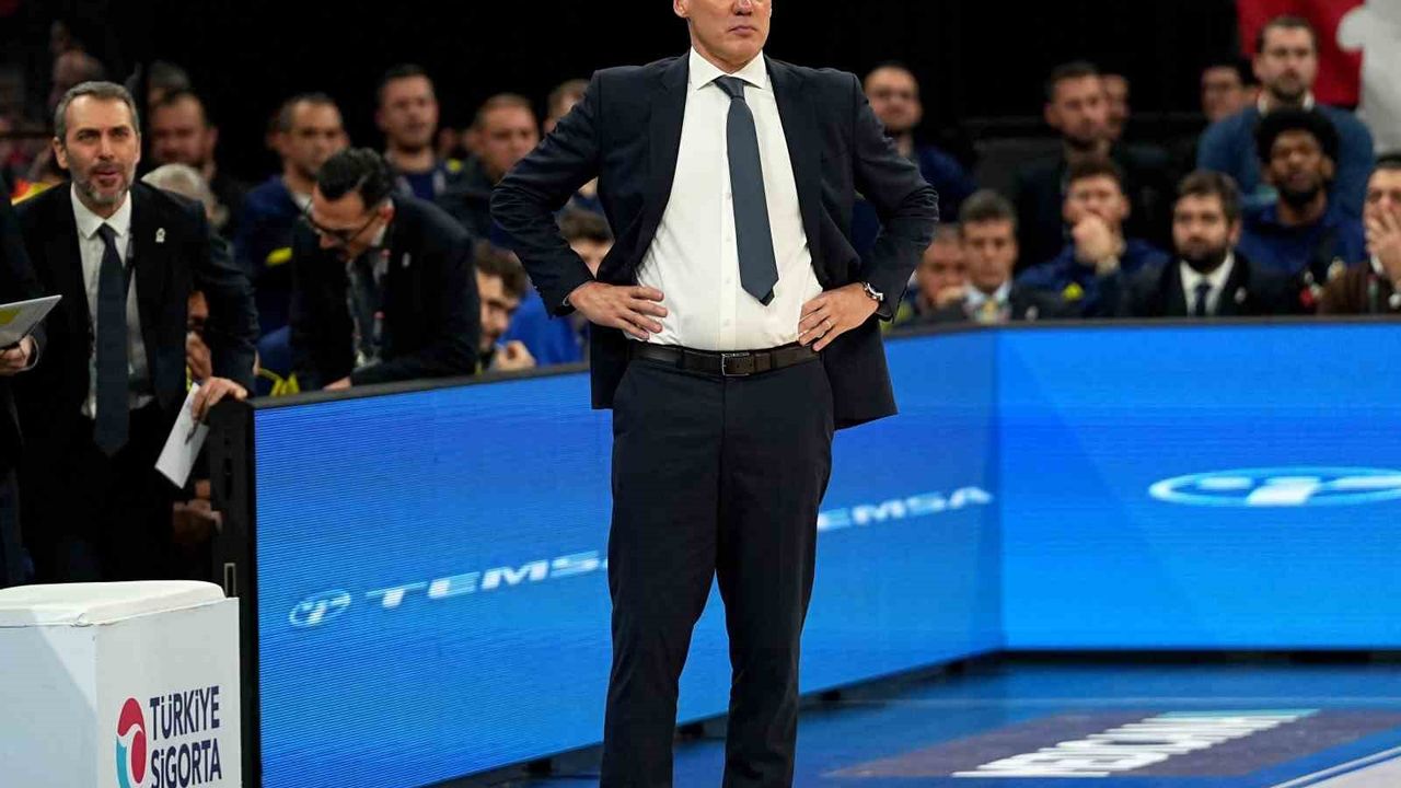 Sarunas Jasikevicius, 3 yıl daha Fenerbahçe Beko'da