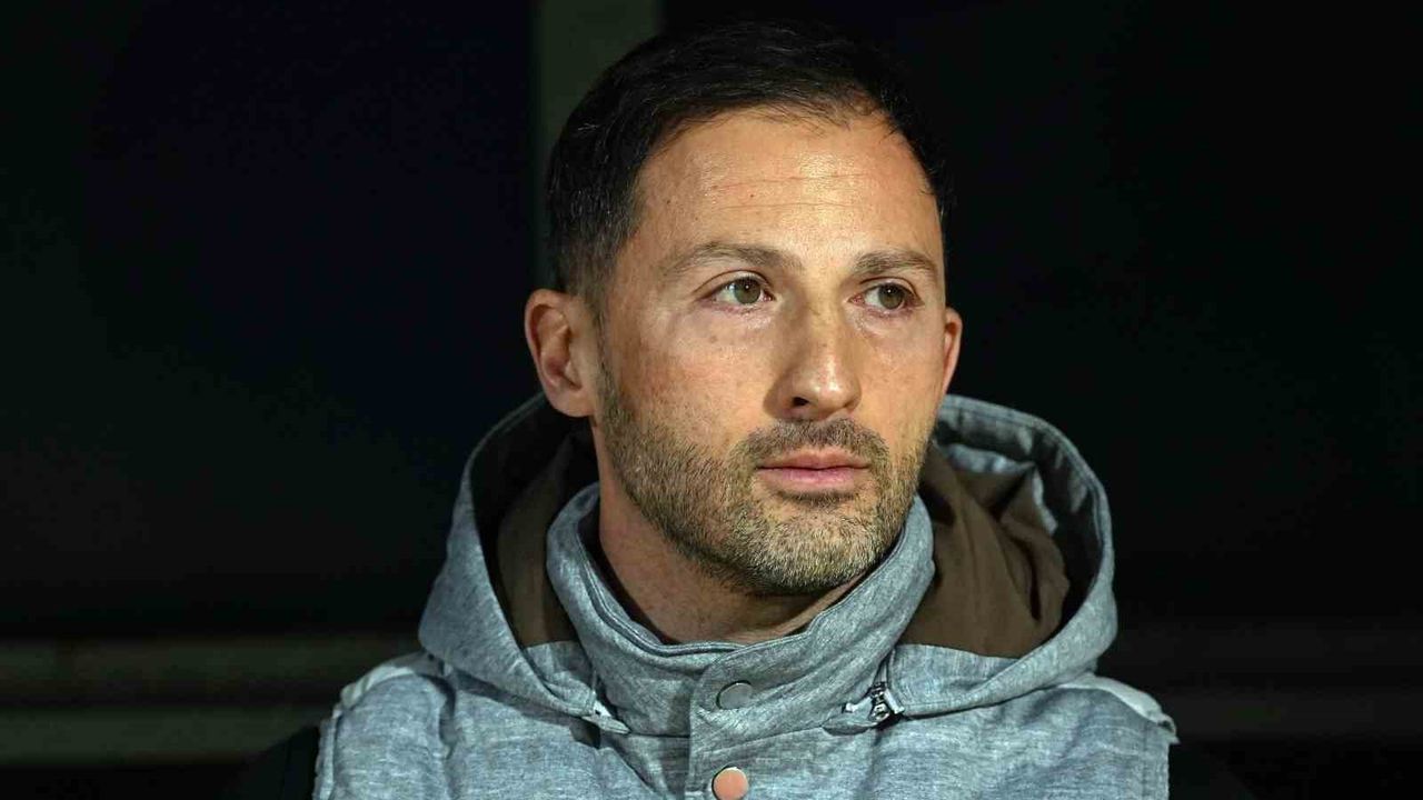 Tedesco'dan, kupada rotasyonlu kadro