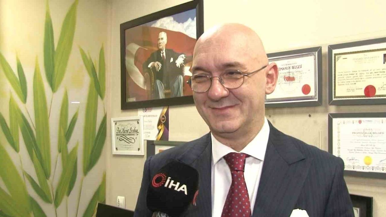 Tek kollu robotik cerrahi Türkiye'de ilk kez kullanıldı