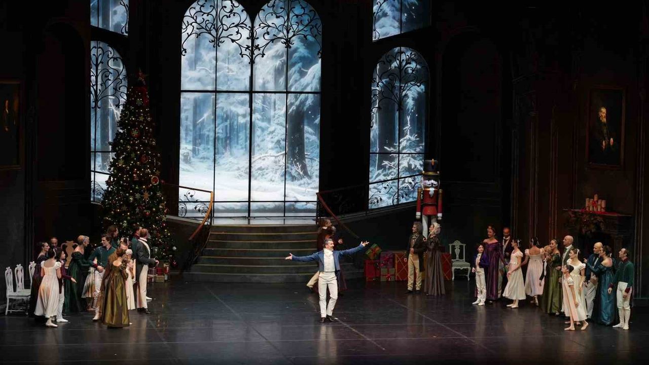 Türk Telekom 'Erişilebilir Tiyatro' projesi kapsamında Fındıkıran balesini erişilebilir kıldı