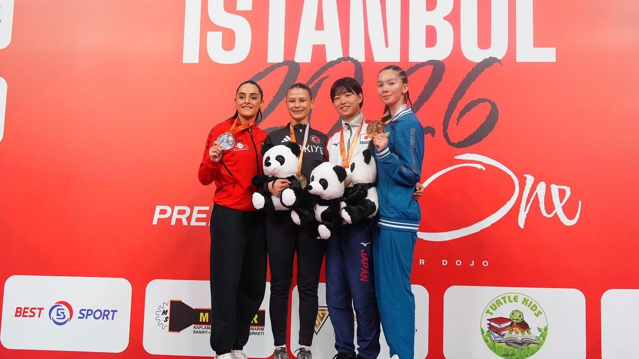 Kocaelili Fatma Naz Yenen dünya devlerini geride bıraktı: Premier Lig’de altın madalya