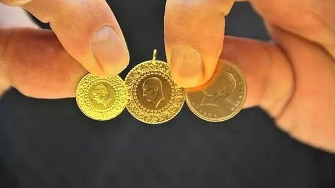 Rekoru Gördü, Sert Geri Döndü: Altın Fiyatlarında Şaşırtan Düşüş