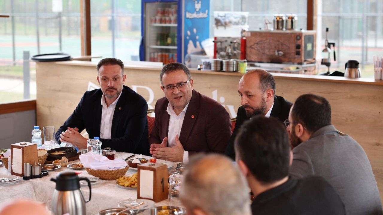 Başkan Gökçe, ATİK Yönetimini DERTAŞ Tesislerinde Ağırladı