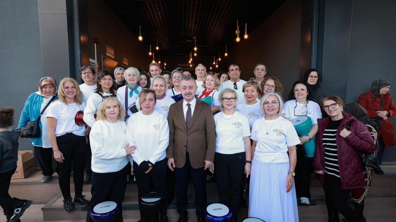 Başkan Büyükakın: “Bizim için çıta, şehrin mutluluğudur”