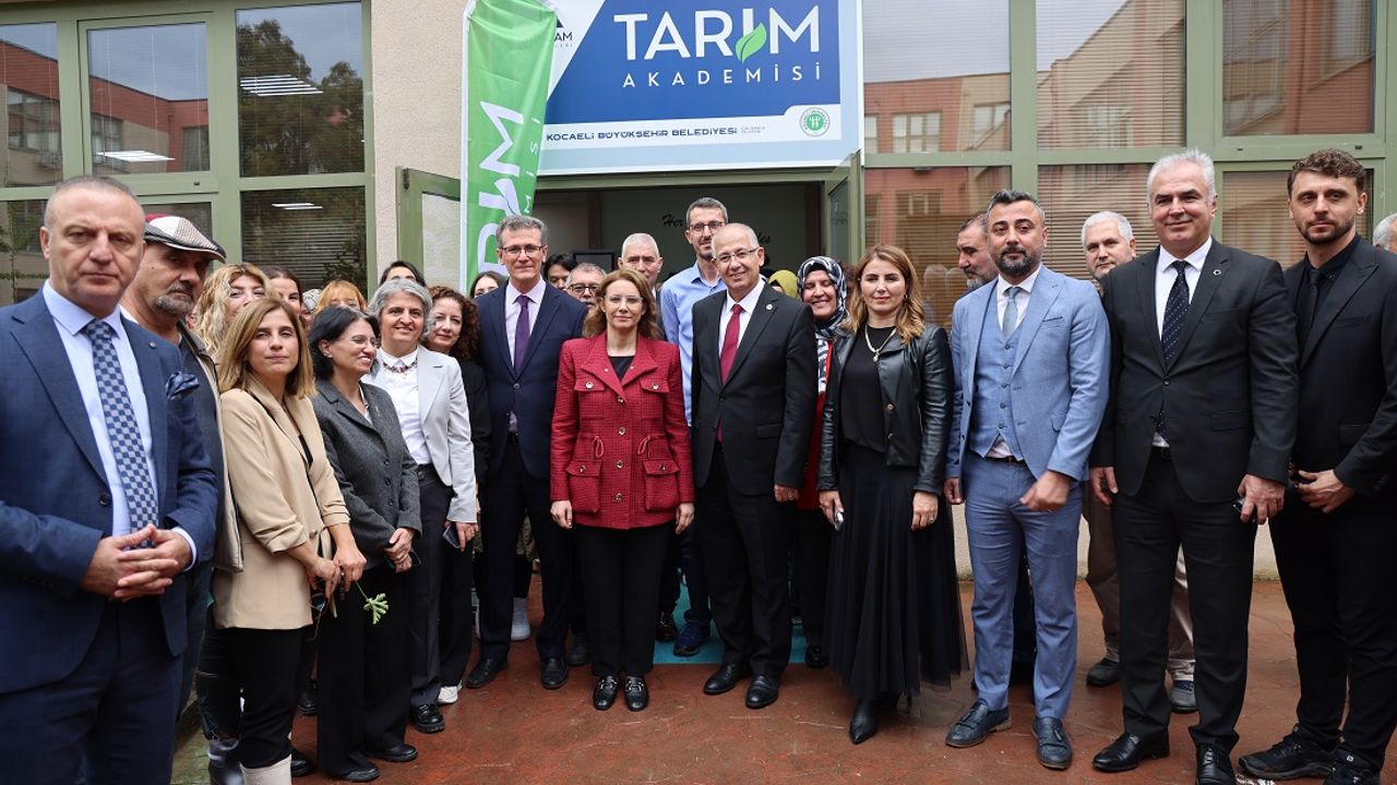 Kocaeli Büyükşehir’den Güçlü İstihdam Hamlesi: Akademilerle Geleceğe Yatırım