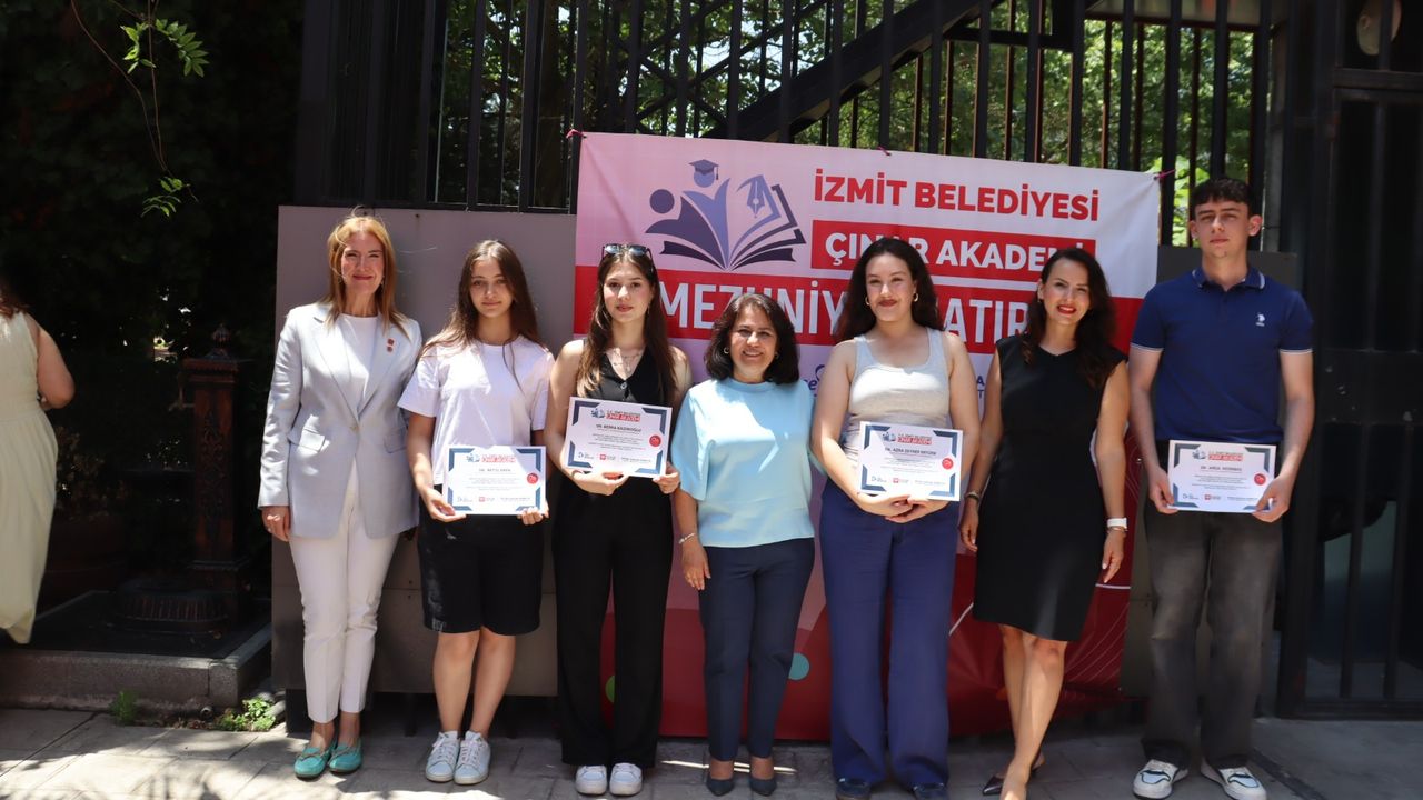 İzmit’te Sosyal Belediyeciliğin Güçlü Adı: Kadın ve Aile Hizmetleri