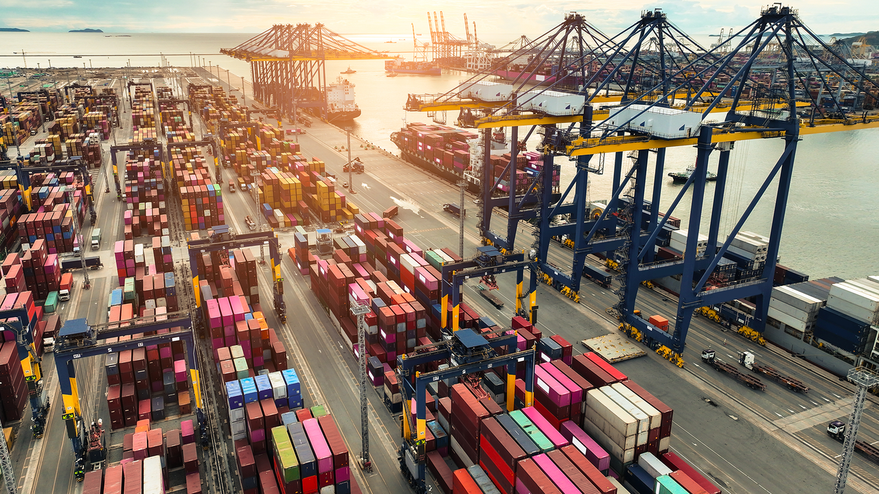 İhracatta dikkat çeken yükseliş: Aralık ayında 26 milyar dolara ulaşıldı