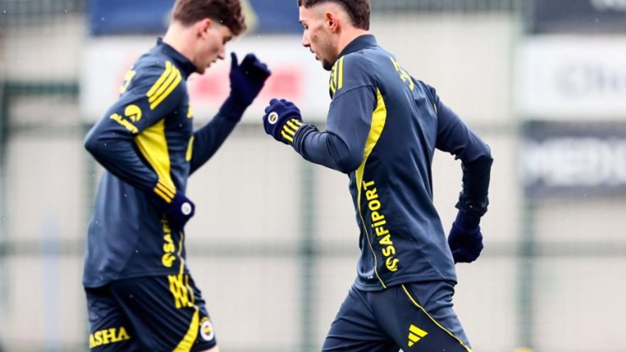 Tedesco’yla İlk Avrupa Sınavı: Fenerbahçe, FCSB Maçı İçin Sahada