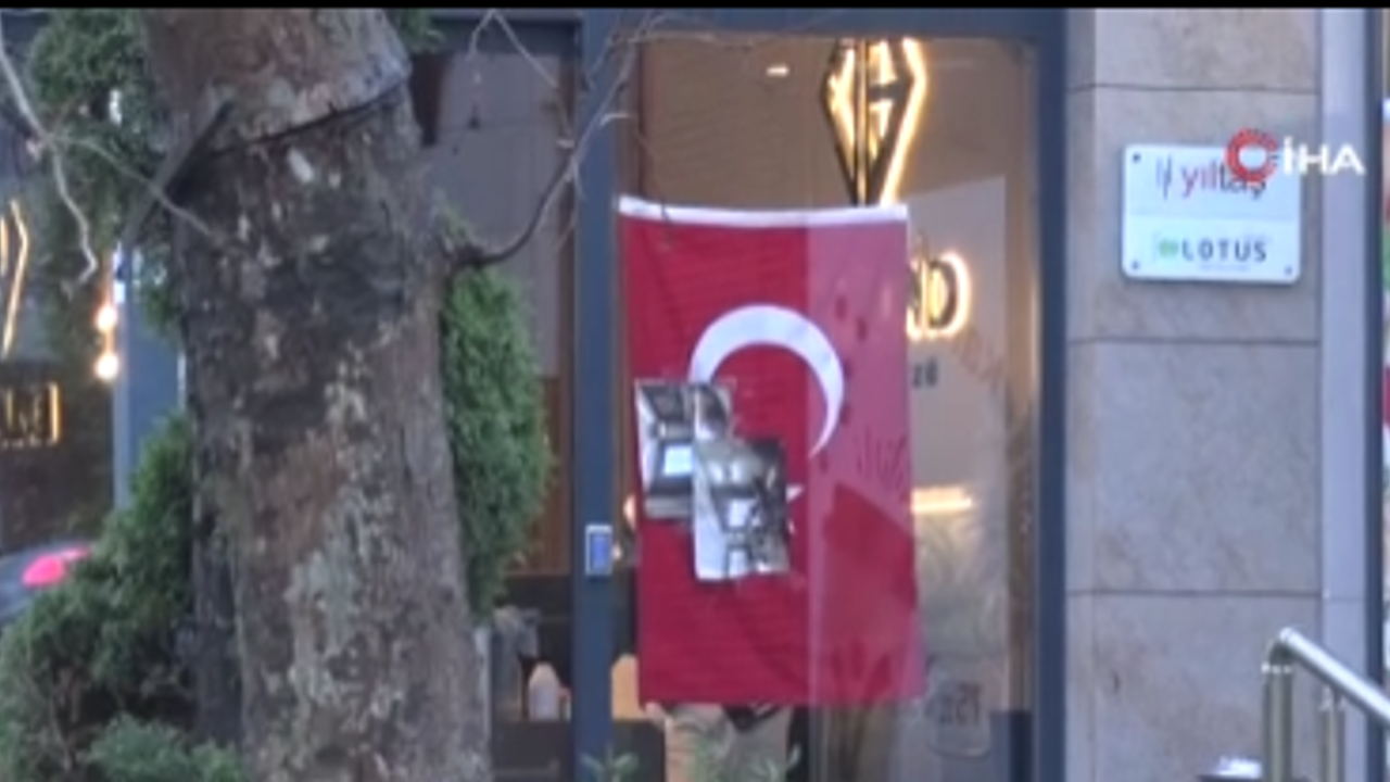 Beylikdüzü’nde site girişine silahlı saldırı: Site görevlisi ağır yaralandı