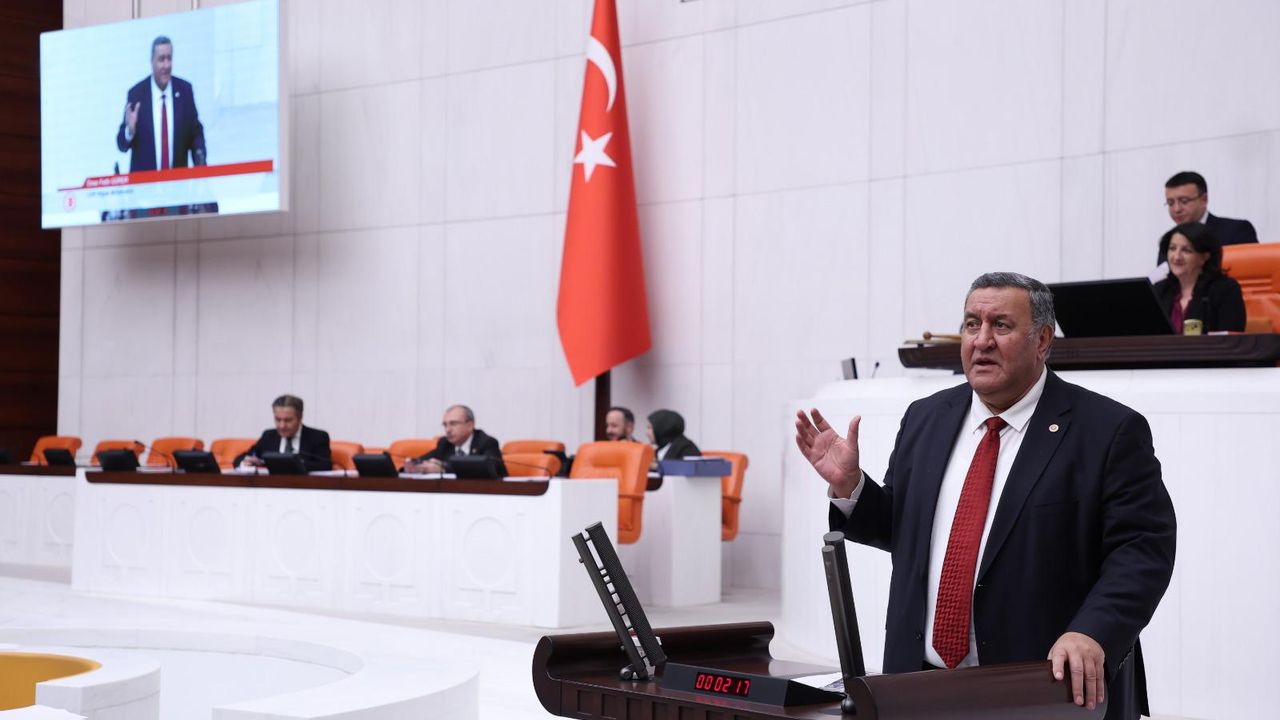 Gürer’in taşeron teklifine Ak Parti’den ret: “Taşeron sistemi modern köleliktir”