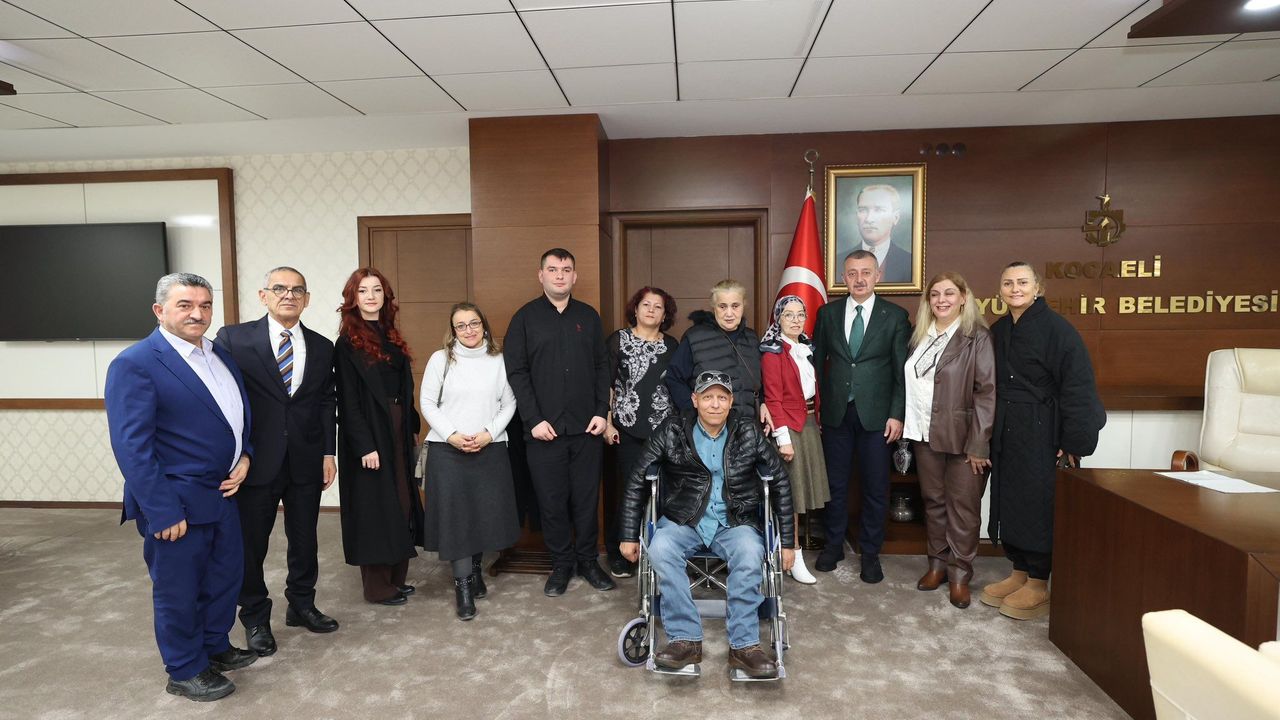 Başkan Büyüakın, Engelliler Meclisi Temsilcilerini Ağırladı