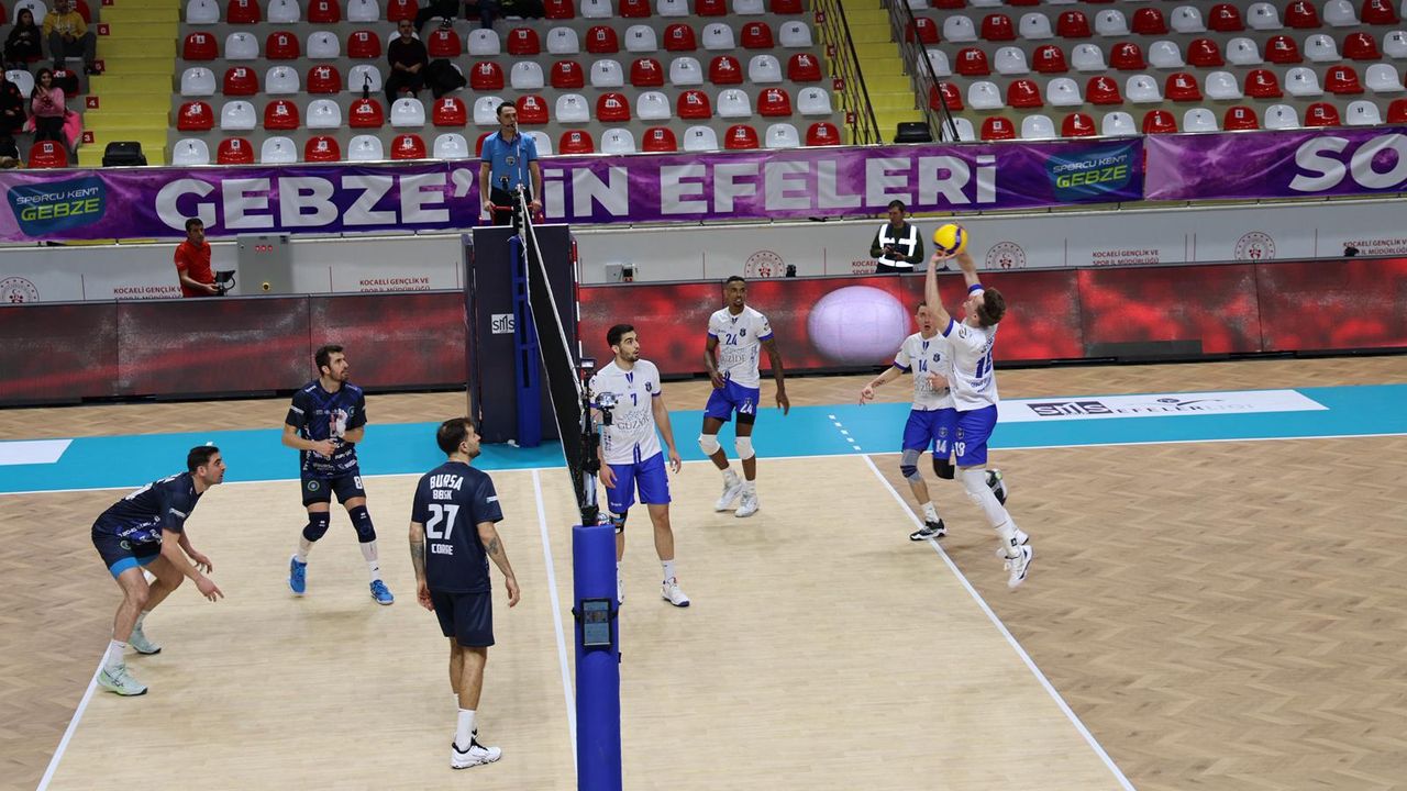 Gebze’den Bursa’ya Beş Setlik Fırtına!