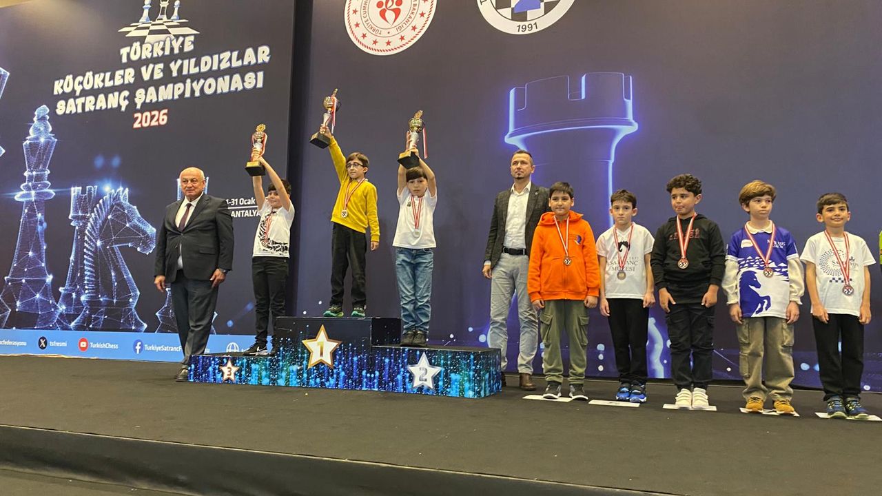 Satrançta Ali Mete Dere Türkiye İkincisi Oldu