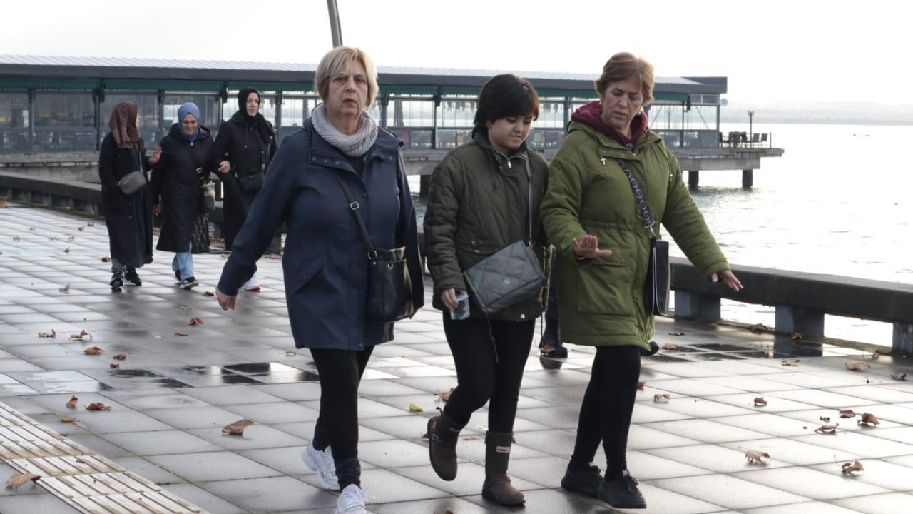 SEKA Park’ta sağlıklı başlangıç: İzmitli kadınlar yürüyüşte buluştu