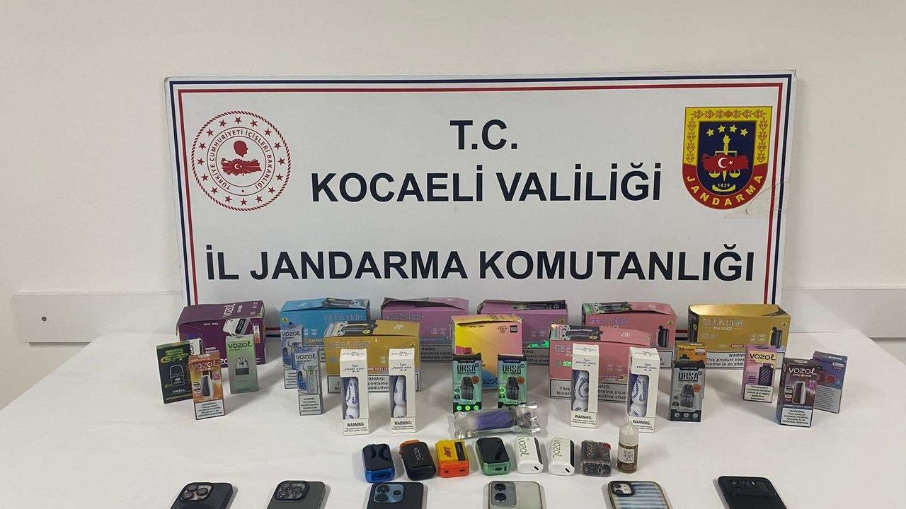 Kocaeli merkezli kaçakçılık operasyonunda 2 tutuklama