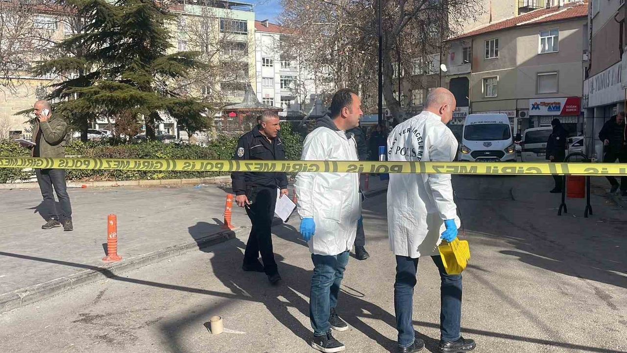 Karaman’da Sokak Ortasındaki Silahlı Saldırıda İkinci Acı: Baba da Hayatını Kaybetti