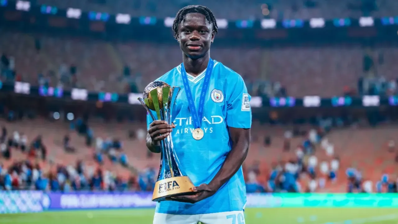 Kocaelispor’a Manchester City’den 19’luk yetenek: Mahamadou Susoho ile anlaşma sağlandı