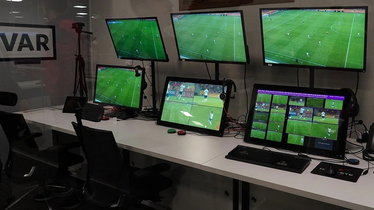 Son Dakika: Kocaelispor’un Samsun Deplasmanında VAR Hakemi Belli Oldu