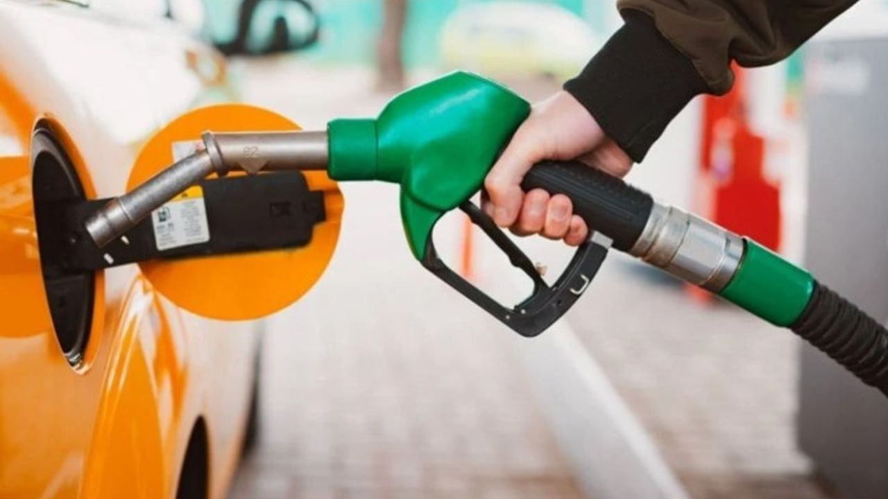 Sürücüleri üzecek karar geldi! Benzine büyük zam yolla