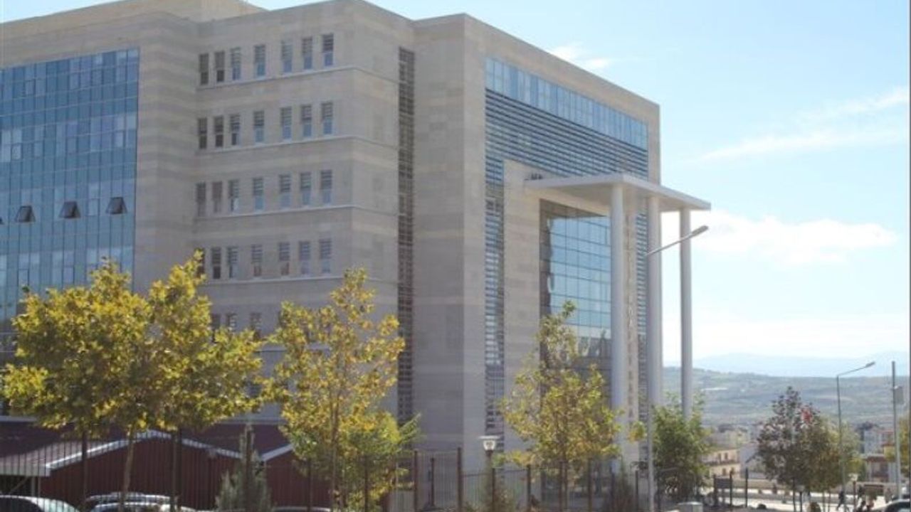 Adli Emanette Skandal İddia! 30 Kilo Uyuşturucu ve 6 Tabanca Kayboldu!