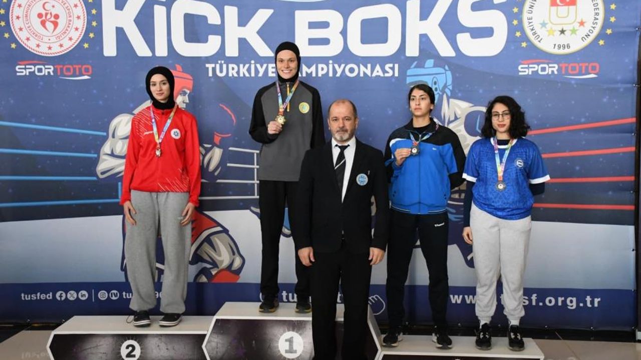 Ayşe Kaplan Türkiye Şampiyonu Oldu: Ali Turan Maratonda Tarih Yazdı