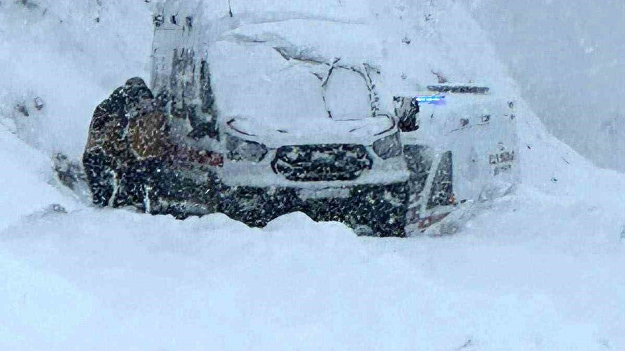 Batman Sason’da eğitime kar engeli: Taşımalı sistemde okullara 1 gün ara