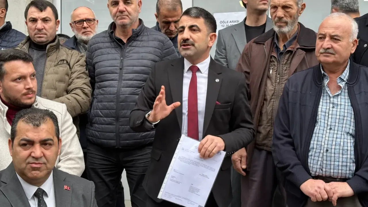 Başkan İkizek’ten YRP İlçe Başkanı Şahin’e Sert Yanıt: “İstifaya Davet Ediyorum”