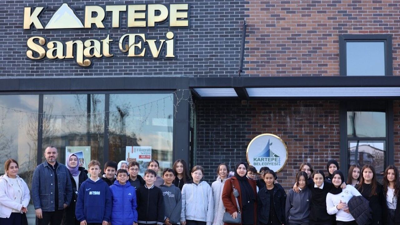 Kartepe Sanat Evi Sanatla Buluşmaya Devam Ediyor