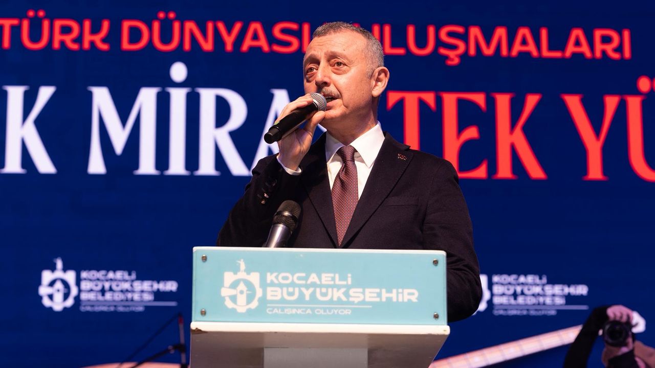 Büyükakın’dan Güçlü Mesaj: Yeni yüzyıl Türklüğün yüzyılı olacak