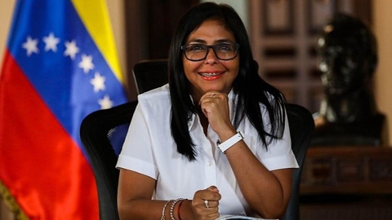 Trump’tan Delcy Rodriguez’e Uyarı: Doğru Adımlar Atılmazsa Sonuçlarına Katlanır