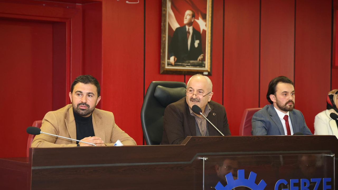 Gebze Belediyesi Meclisi toplandı: 18 gündem maddesi görüşüldü