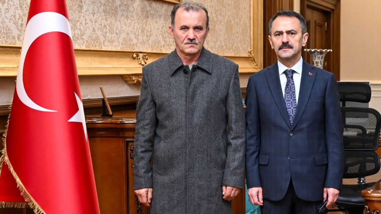 Muhtar Kadir Kılıç, Vali İlhami Aktaş’ı Makamında Ziyaret Etti