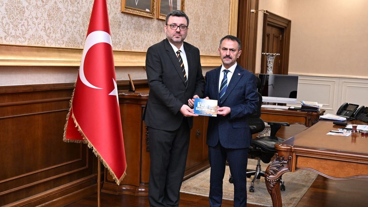 Kent Konseyi Başkanı Çetin’den Vali Aktaş’a Ziyaret