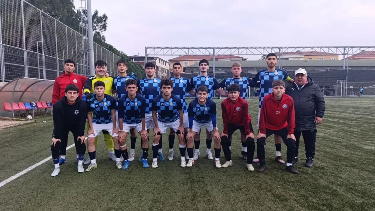 U18 Futbol Ligi B Grubu’nda Yavuzspor Bitime 2 Hafta Kala Şampiyon