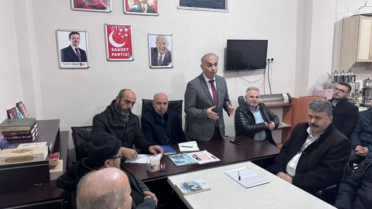Saadet Partisi Gebze’den Mahallelere Seferberlik: “İşaret Fişeğini Attık”