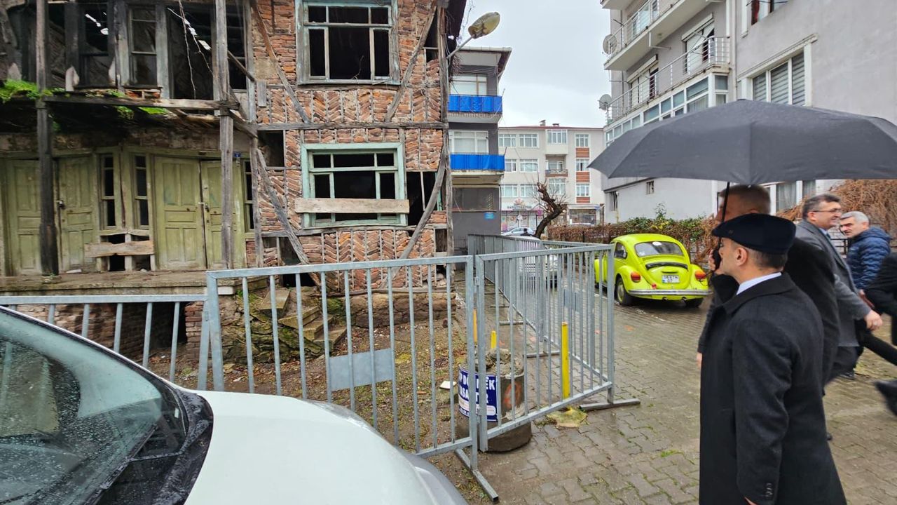 Vali Aktaş’tan Restorasyon Çalışmaları Süren Tarihi ve Kültürel Yapılara Ziyaret