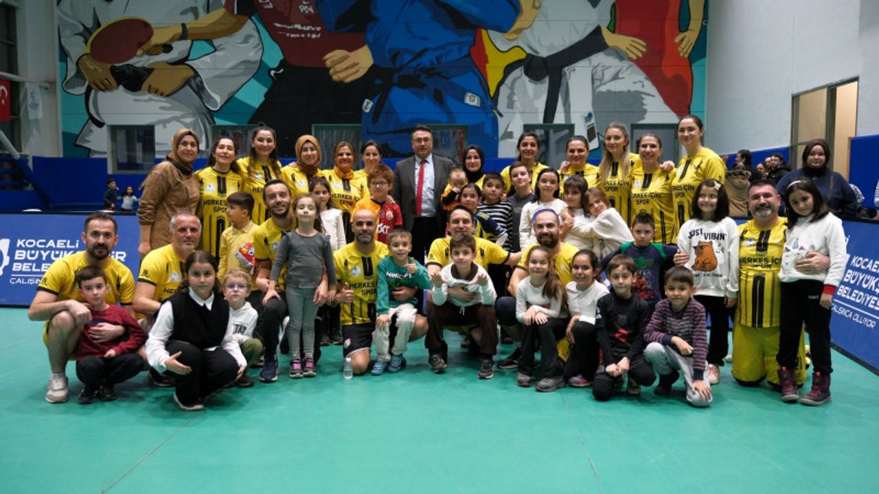 Filenin Velileri Voleybol Turnuvası’nda kazanan dostluk oldu