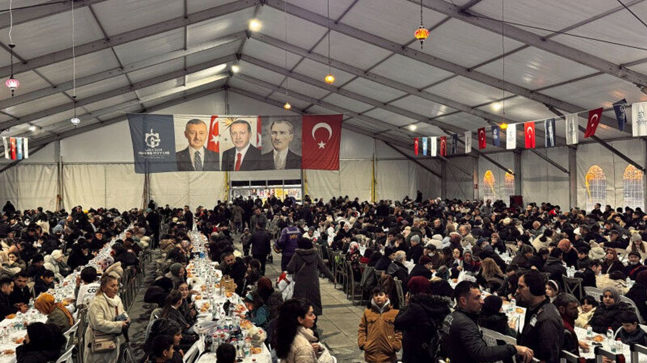 Kocaeli Ramazan Çadırı’nda Tasavvuf Rüzgârı Esti