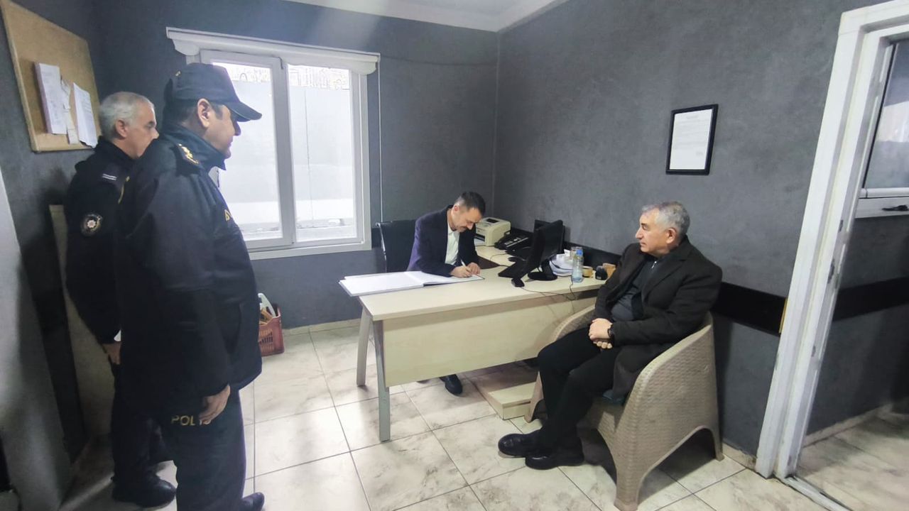 Vali Aktaş, Gebze Trafik Uygulama Noktasında denetimleri inceledi