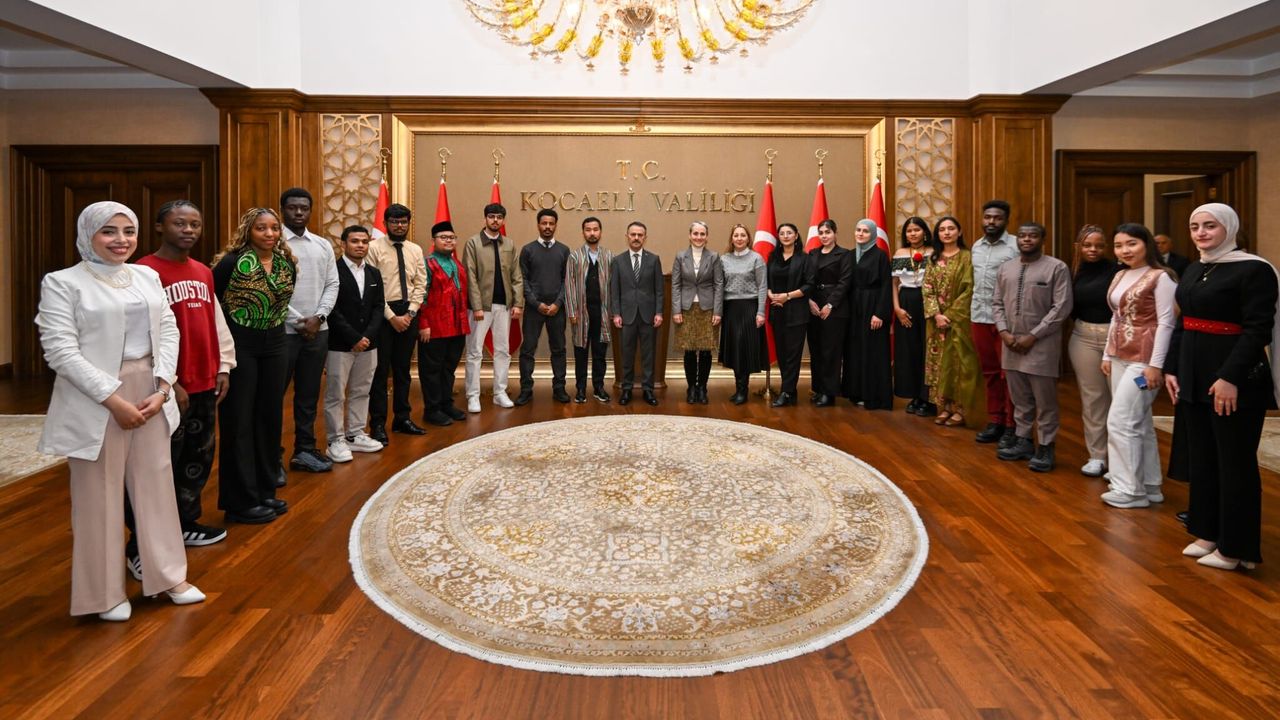 Kocaeli Üniversitesi DİLMER’den Vali Aktaş’a Ziyaret