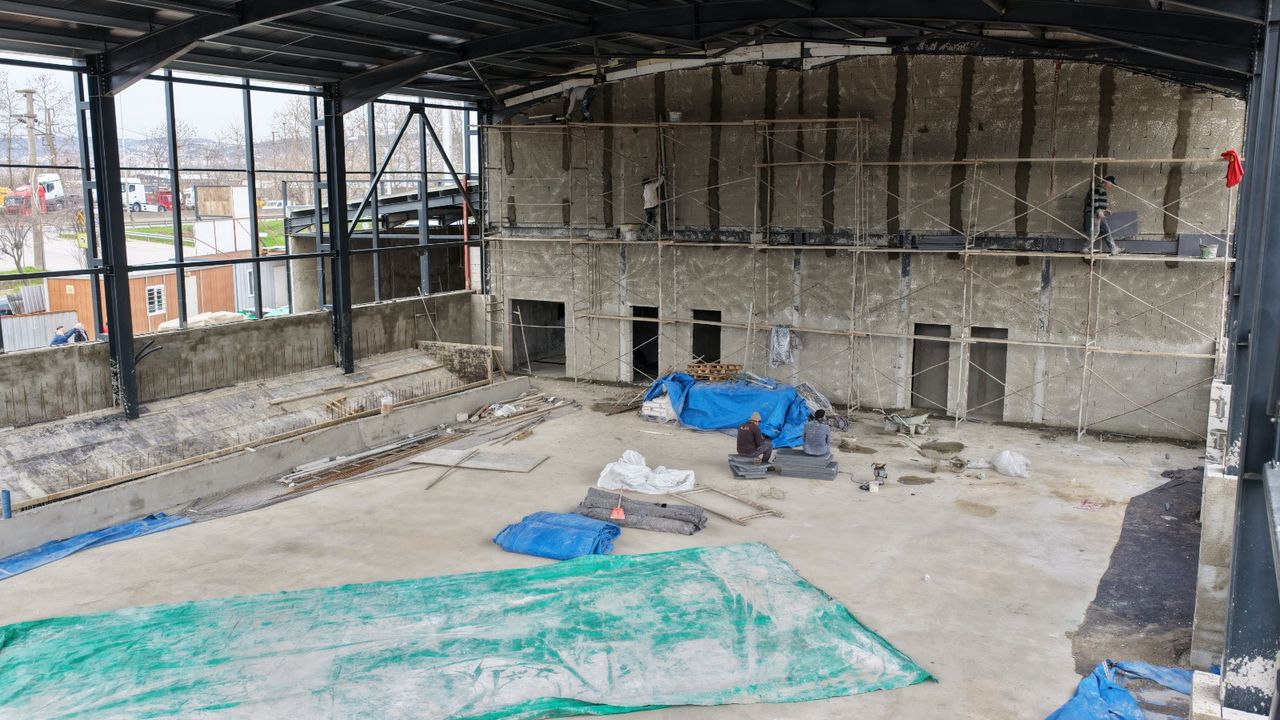 Başiskele’de Sağlıklı Yaşam İçin Spora Yatırımlar Sürüyor