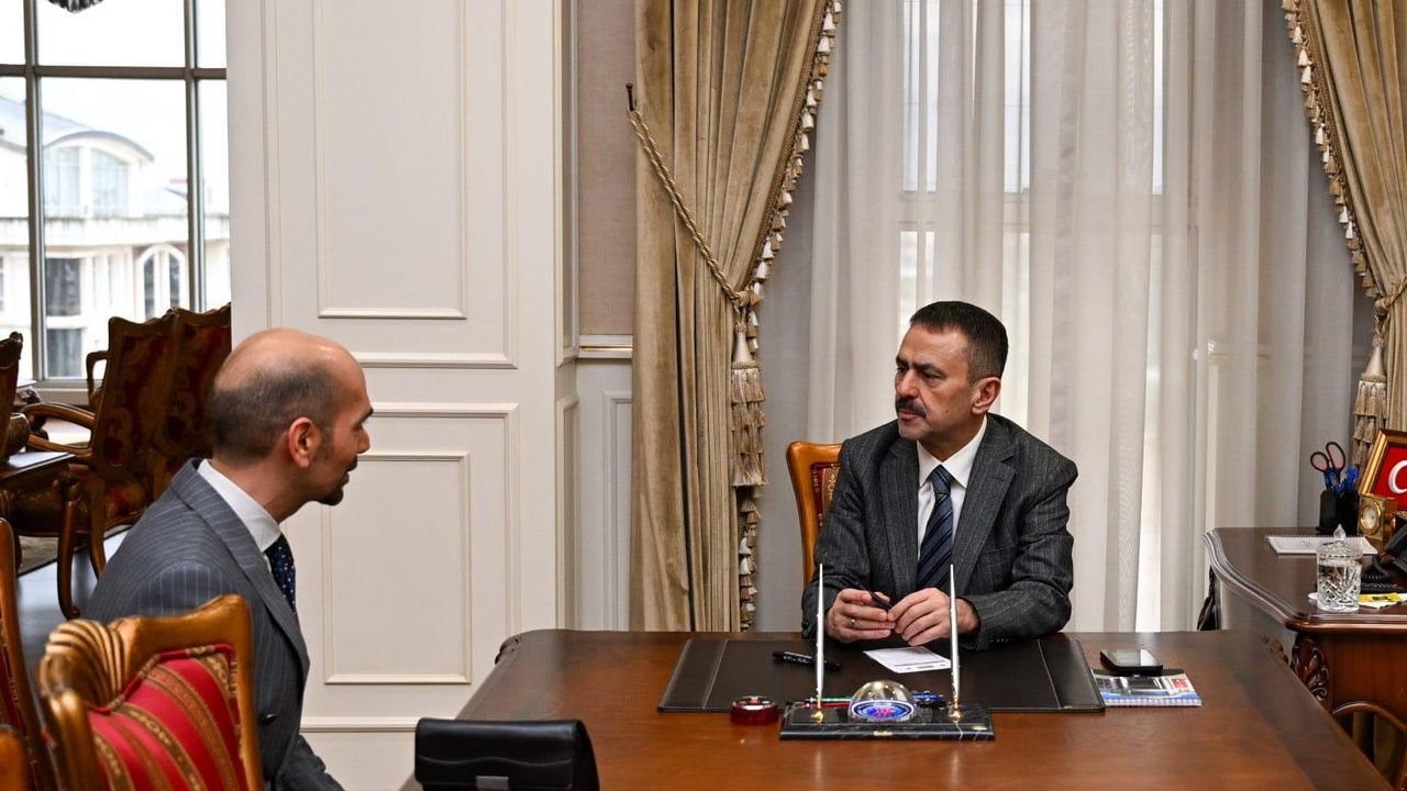 Vali Aktaş, Vatandaşlarla Bir Araya Geldi