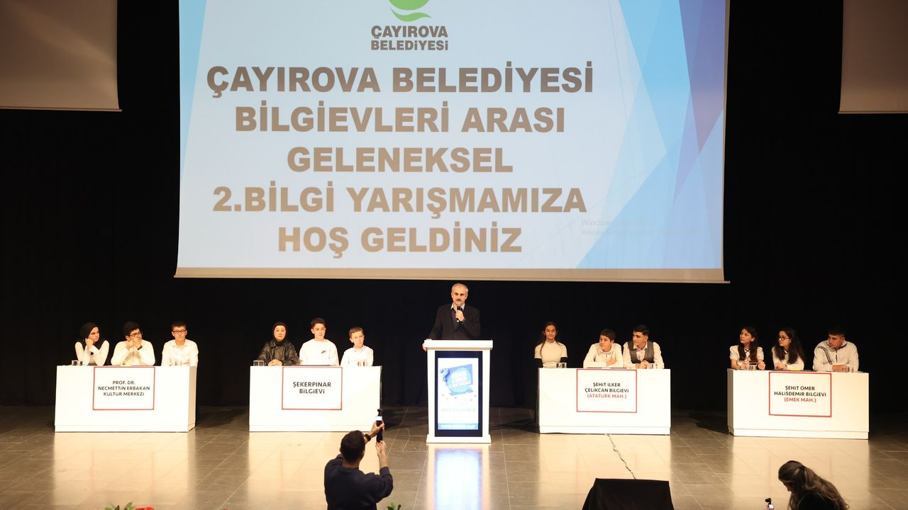 Çayırova’da bilgi evi öğrencileri kıyasıya yarıştı