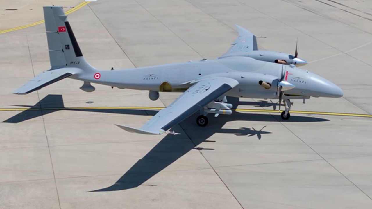 AKINCI Sudan’da Çin yapımı FK-2000 hava savunma sistemini vurdu