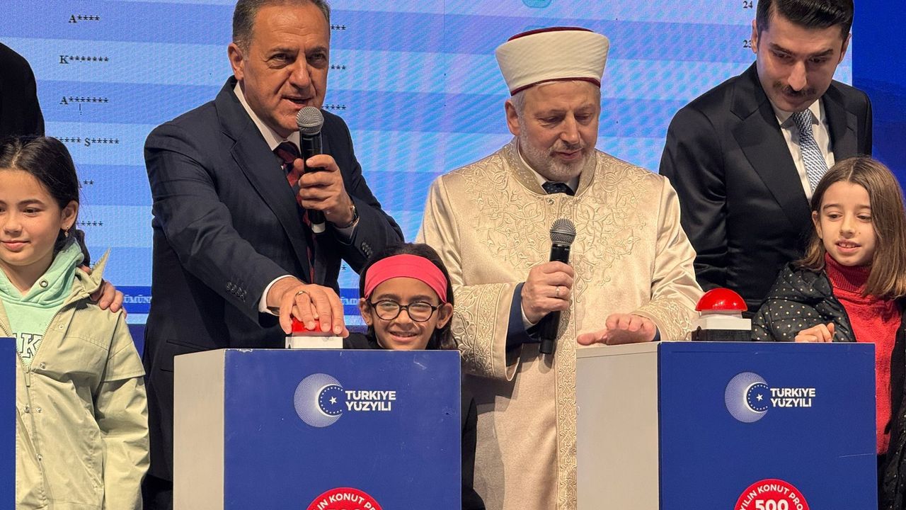 500 Bin Sosyal Konut Projesi kapsamında Yalova’da kura heyecanı yaşandı