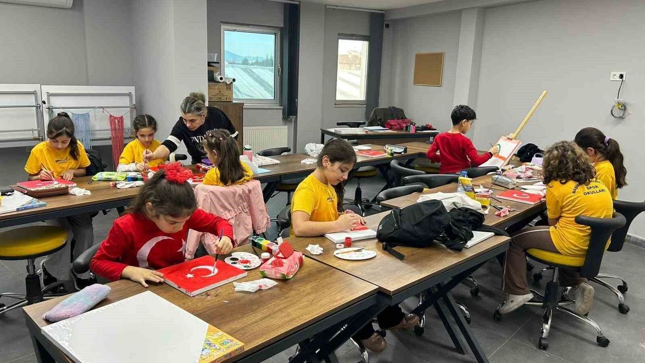 Ala Mekan'da bayrak sevgisi