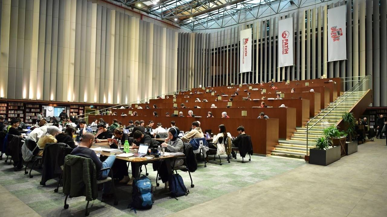 Fatih’te diplomasi ve kültür buluştu: Başkonsoloslardan kütüphanelere tam not